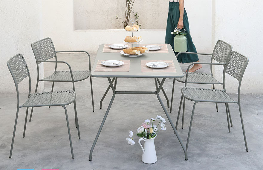 wrought iron chairs