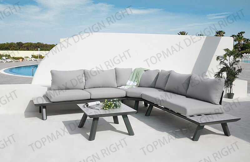 Enjoy the Outdoors with an Aluminium Garden Sofa