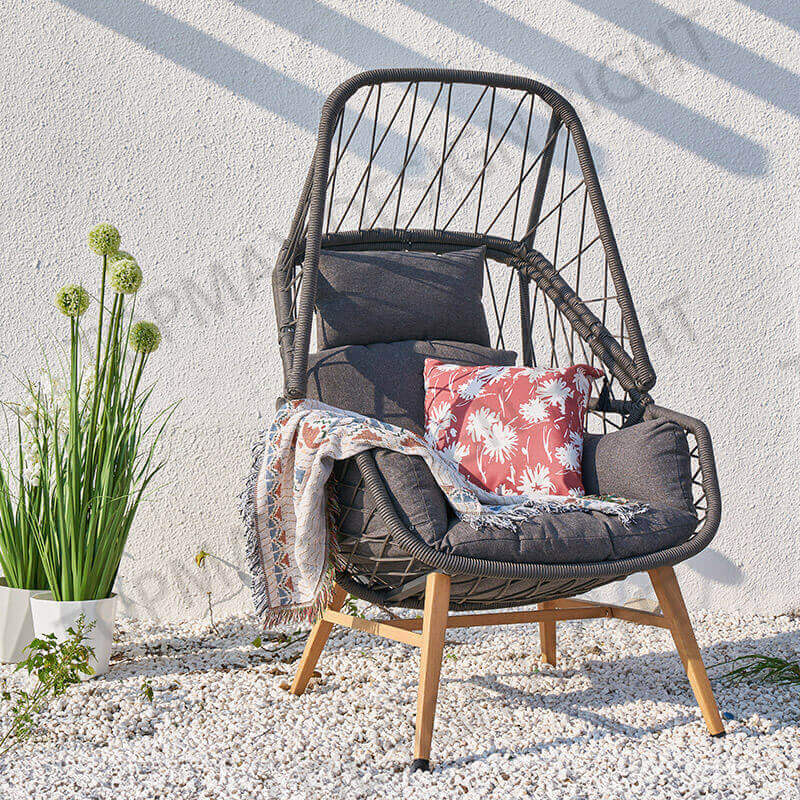 Relaxing Rattan Chair Supplier