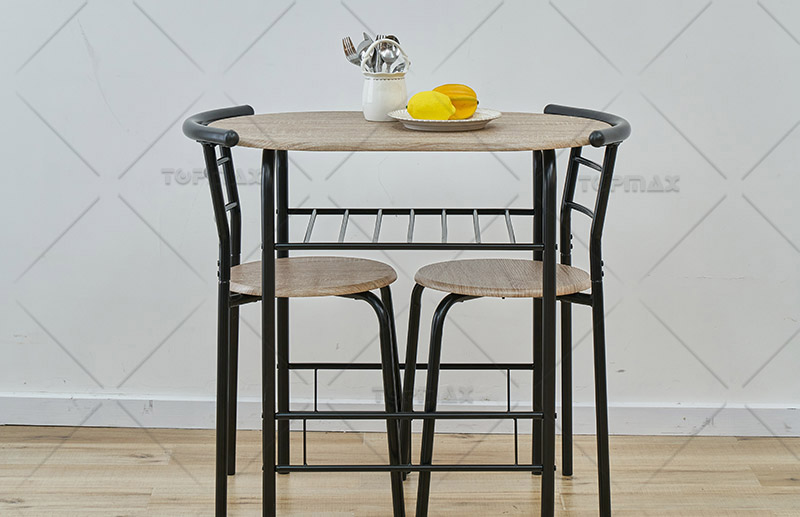 Why Customizable Dining Table Chair Set is So Popular with Importers