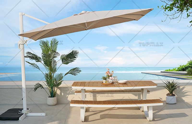 Make Outdoor Dining Elegant with a Modern Garden Dining Set