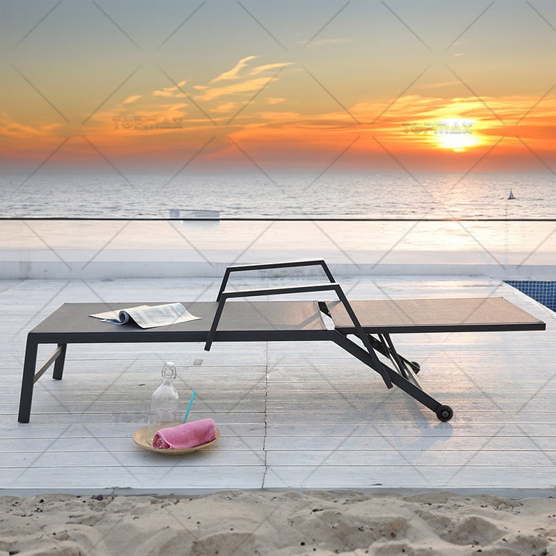 Reclining Pool Chair Supplier