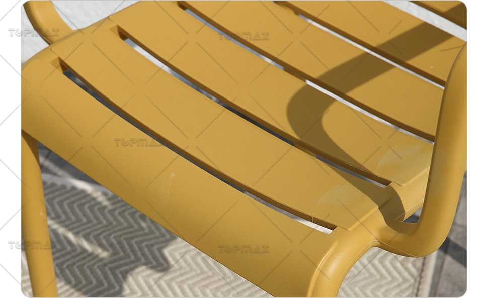 Stackable Plastic Chairs Supplier
